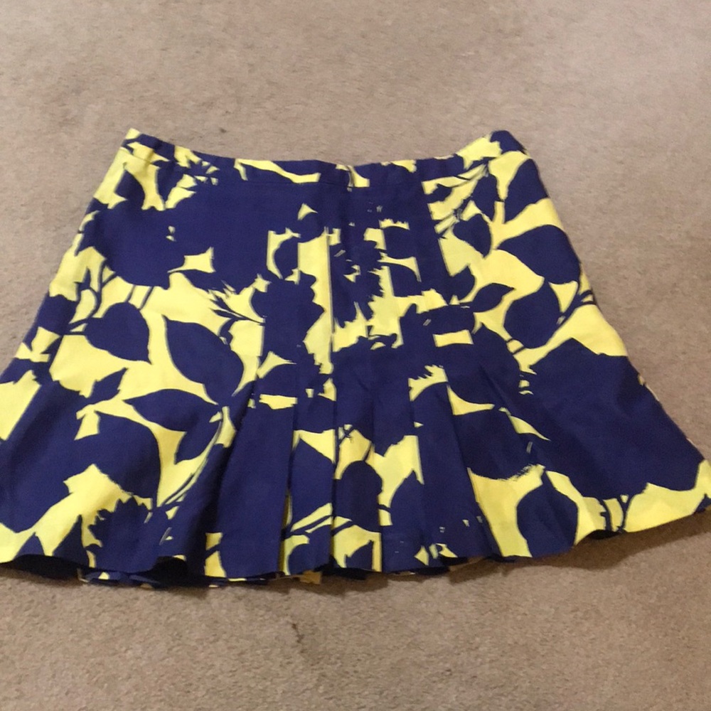 🌸NEW🌸 Moschino Cheap and Chic Vintage Pleated Skirt